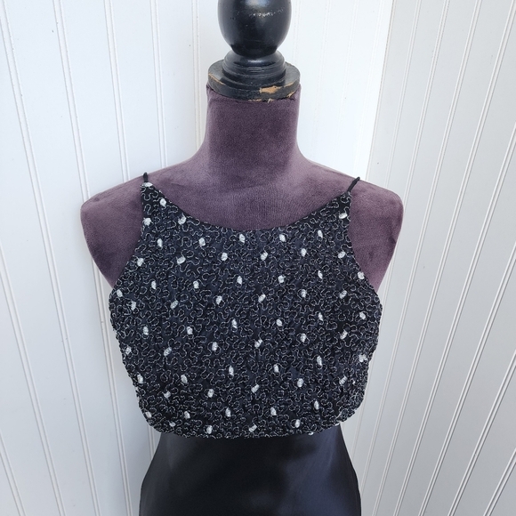 Blondie and Me Evening by Linda Bernell Black Halter Cocktail Prom Dress 11/12 - Picture 2 of 13